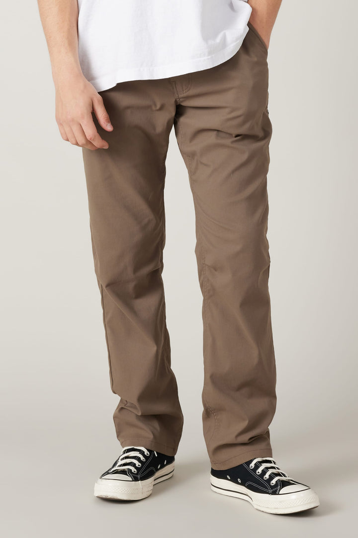 686 Men's Everywhere® Pant - Relaxed Fit — TOBACCO (vista 2)