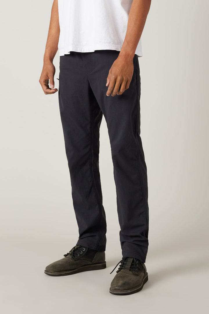 686 Men's Unwork® Pant - Slim Fit — OFF BLACK (vista 2)