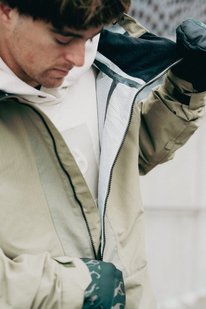 686 Men's Ghost™ 2.5L Anorak — SAGE RIPSTOP (vista 2)