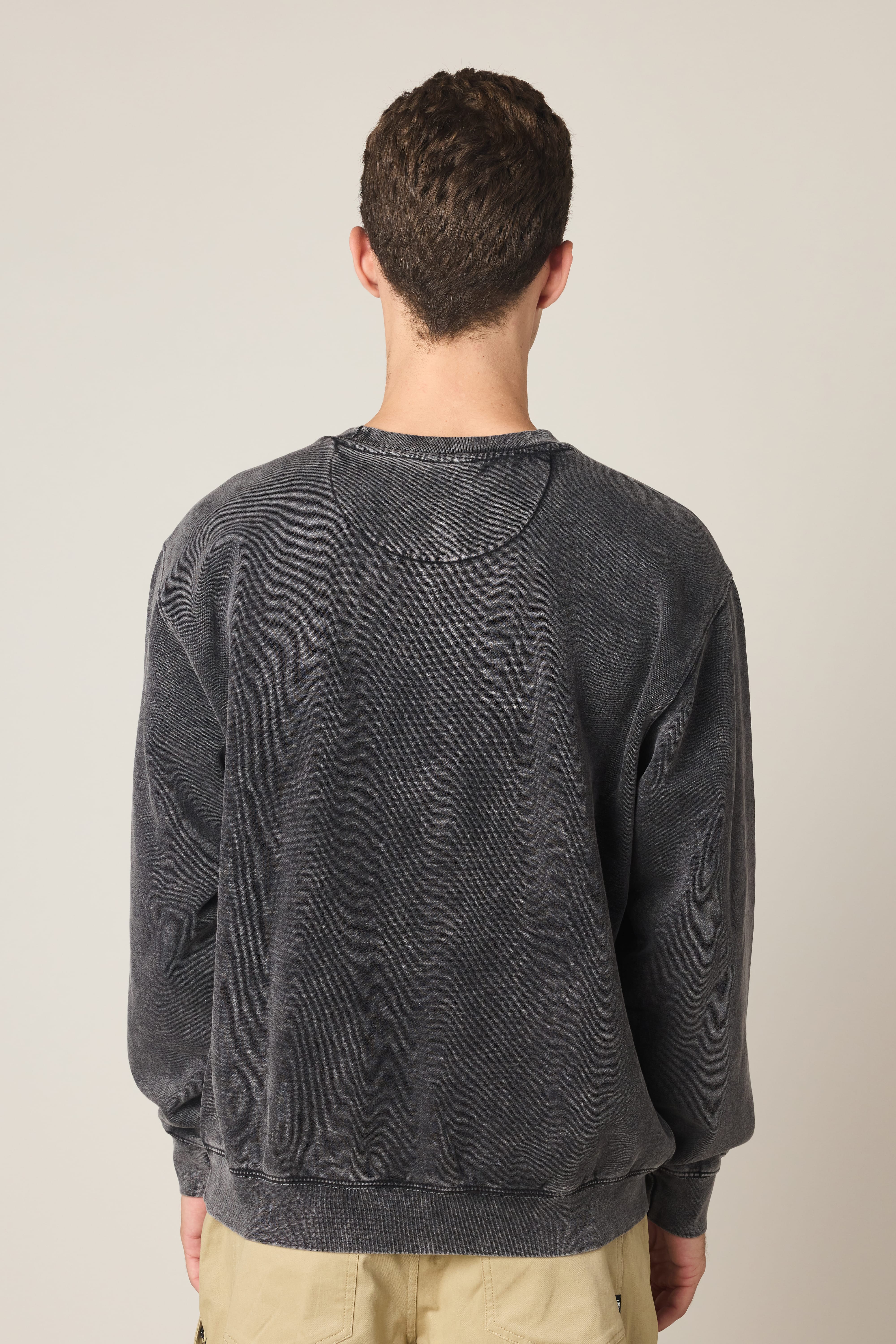 686 Wreath Relaxed LS Crewneck – 686.com