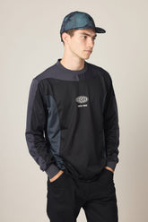 Product photo: BLACK / S