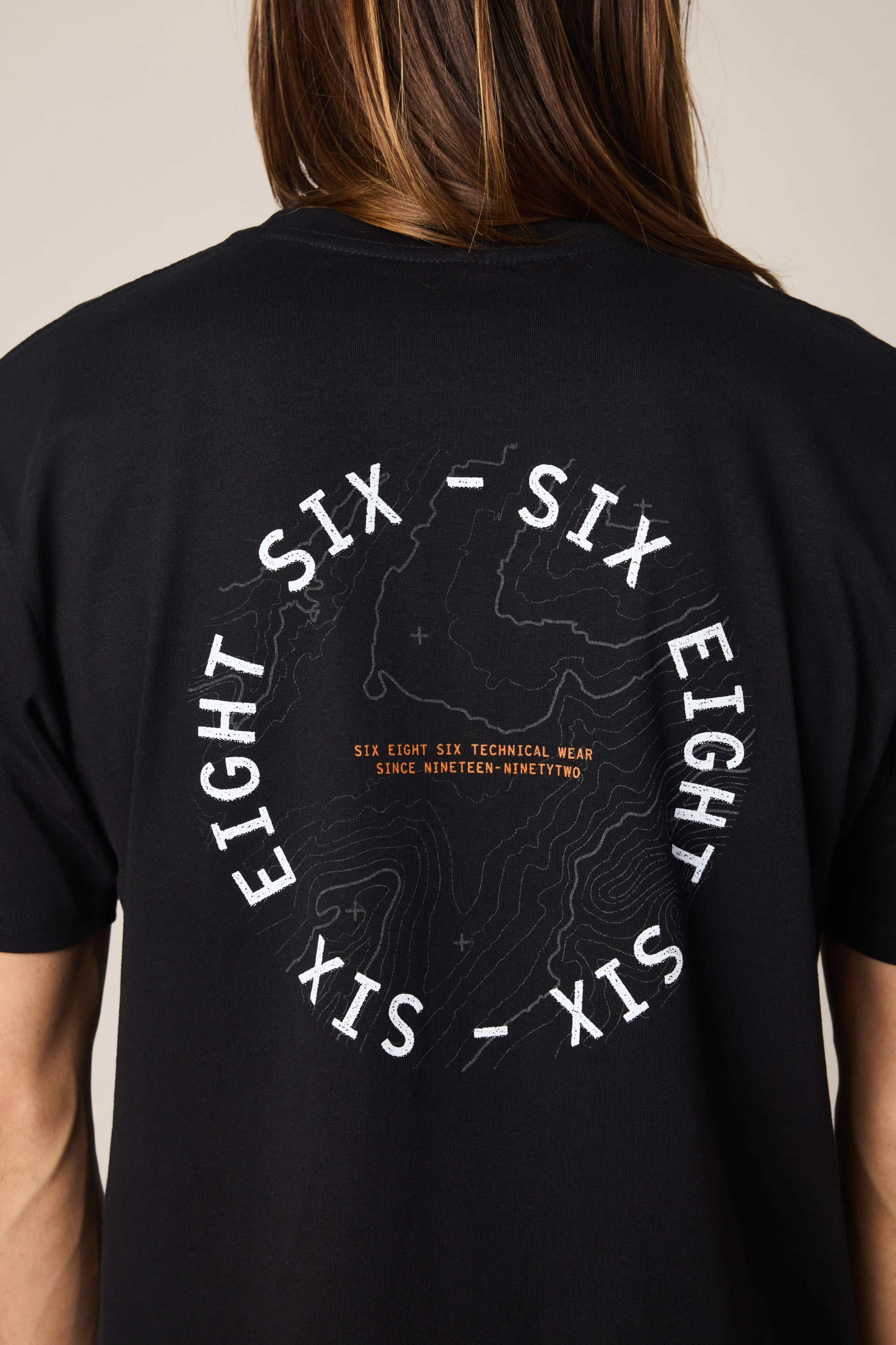 【新品】N°21☆Tシャツ☆size16 ヌメロヴェントゥーノ N°21 メンズ トップス Tシャツ 半袖 ロゴ 2color