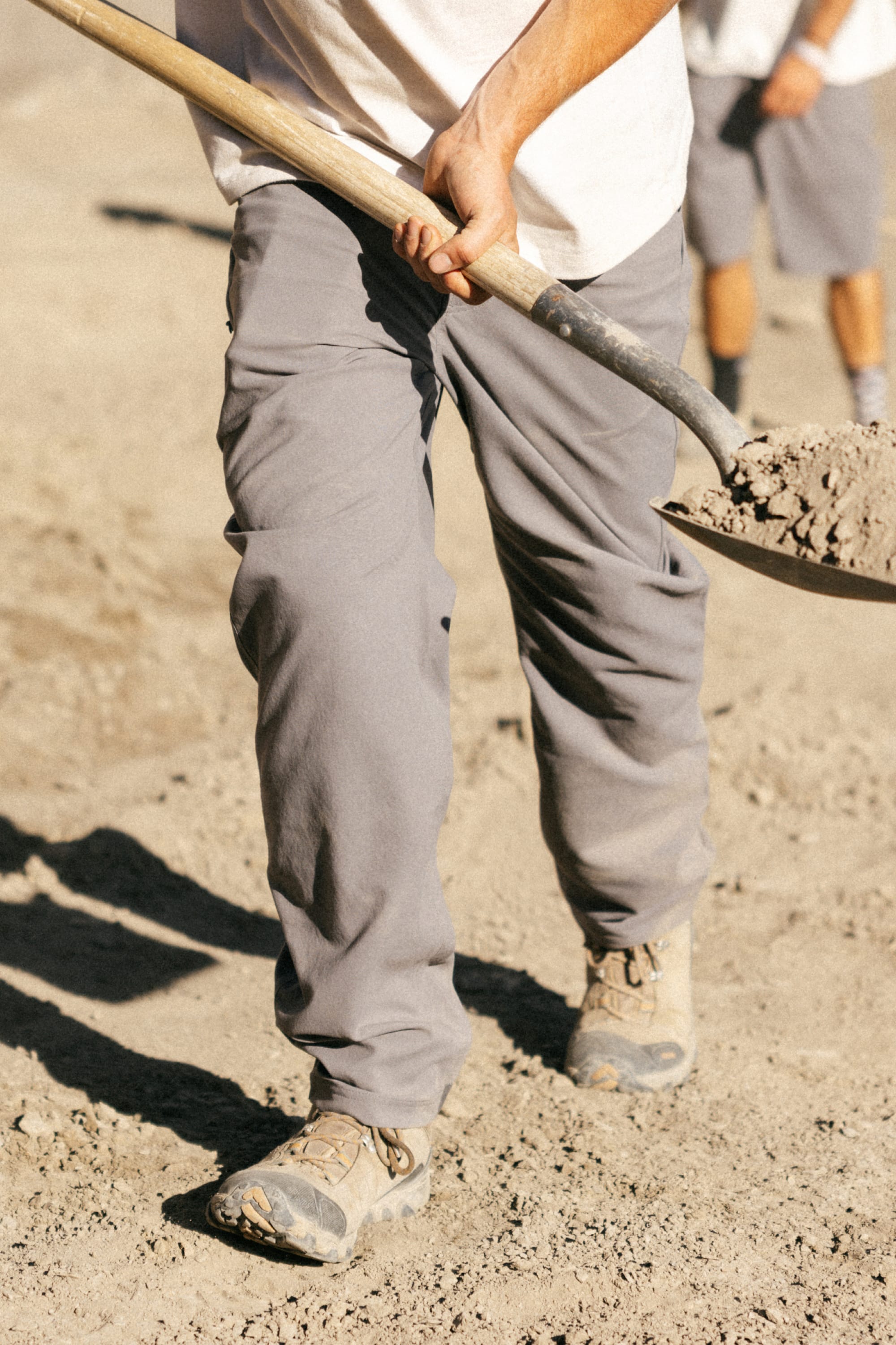 686 Men's Unwork Pant - Relaxed Loose Fit RHINO GREY / 36/34 686 Men's Unwork Pant - Relaxed Loose Fit RHINO GREY / 36/34