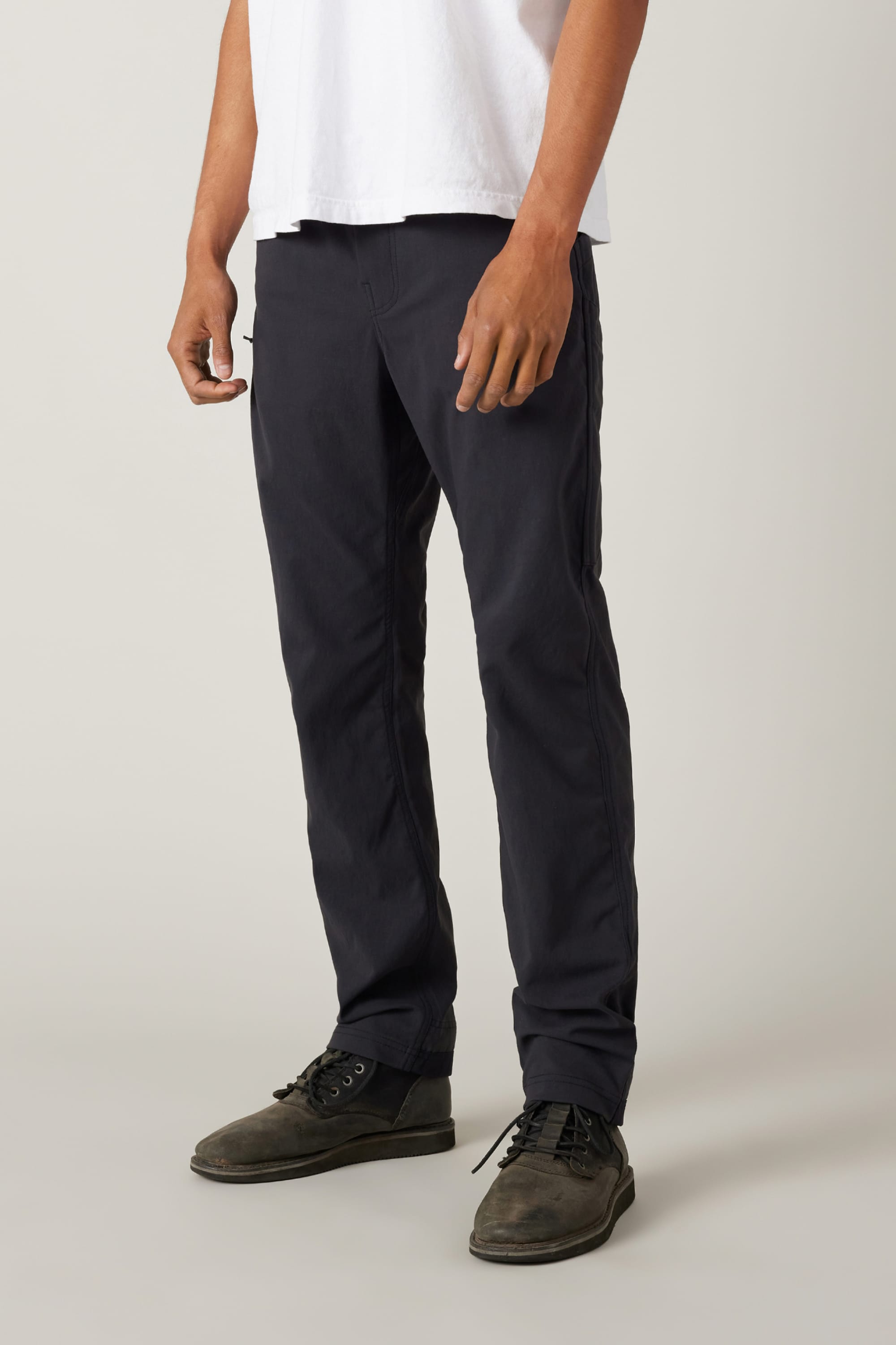 686 Unwork Pant - Slim Fit, Tobacco / 36 686 Unwork Pant - Slim Fit, Tobacco / 36
