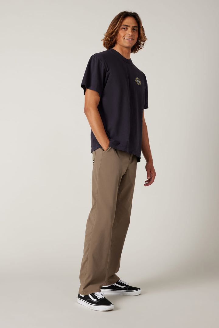 686 Men's Everywhere® Pant - Straight Fit — TOBACCO (vista 2)