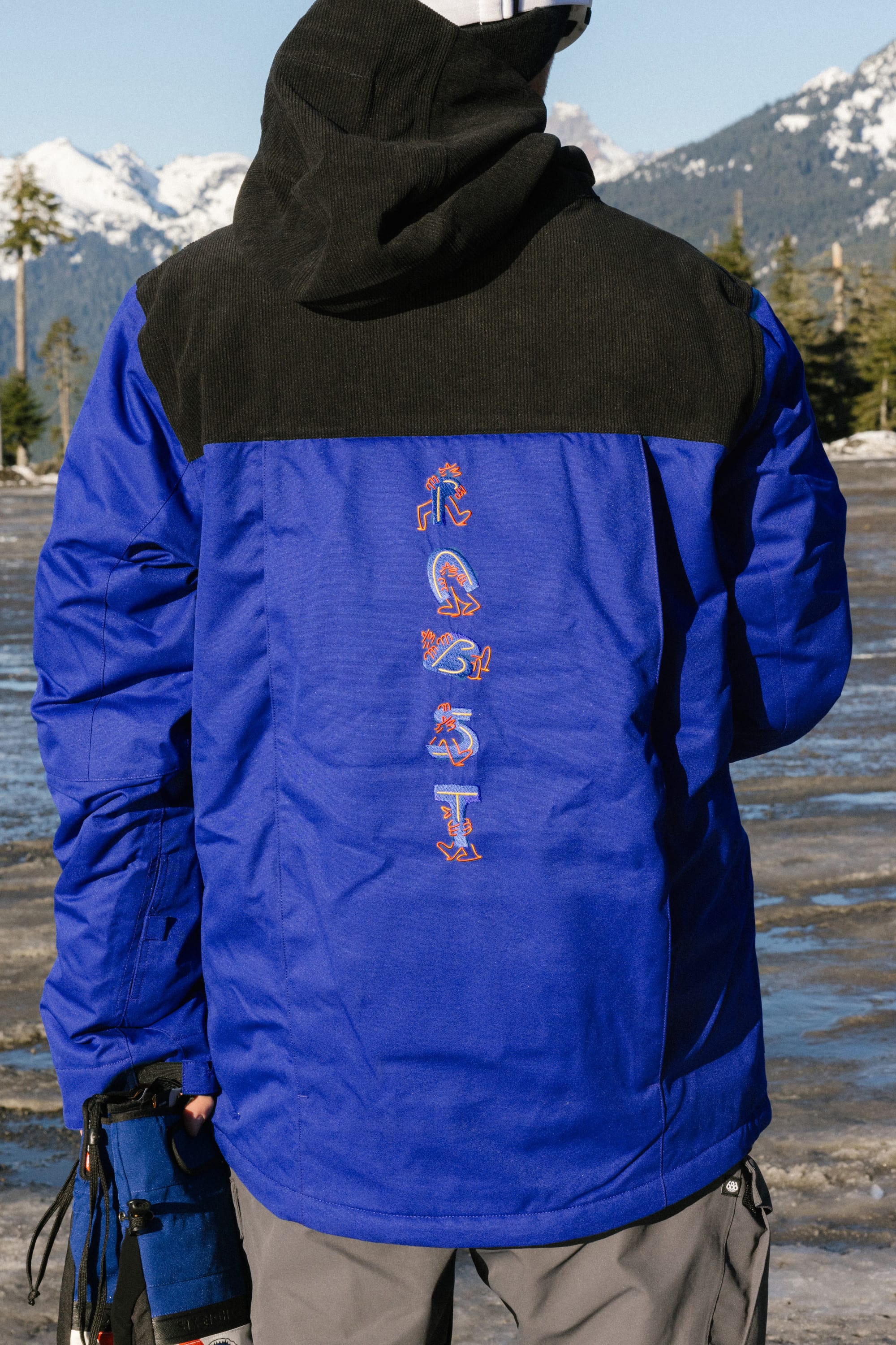The Sixer Jacket from 686 is also a Cooler The Sixer Jacket from 686 is also a Cooler