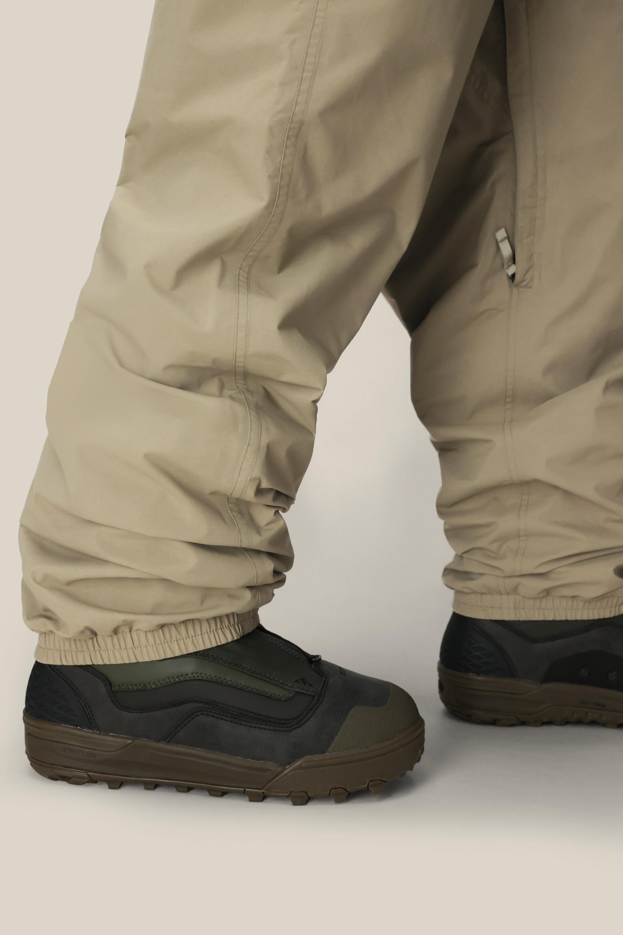 686 Dojo® GORE-TEX Pant – - Main Image