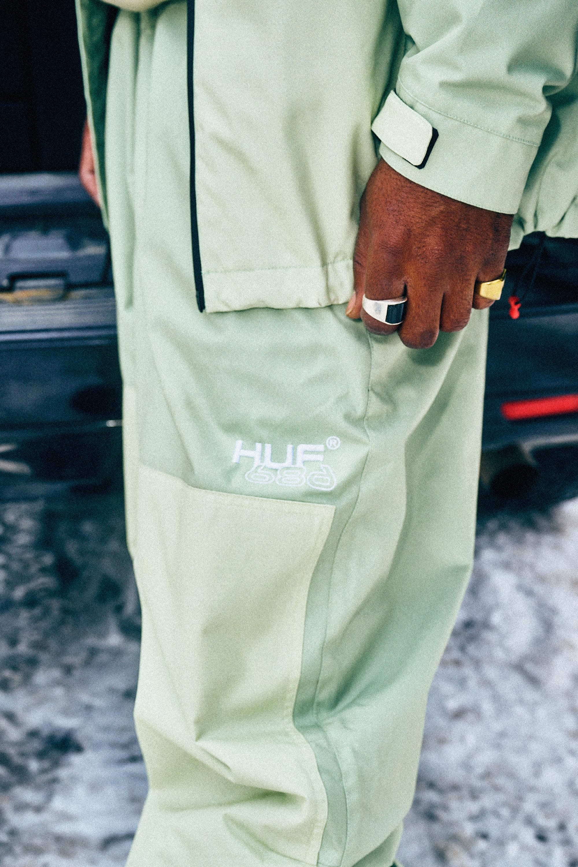 686 Men's HUF Double H Shell Pant – 686.com