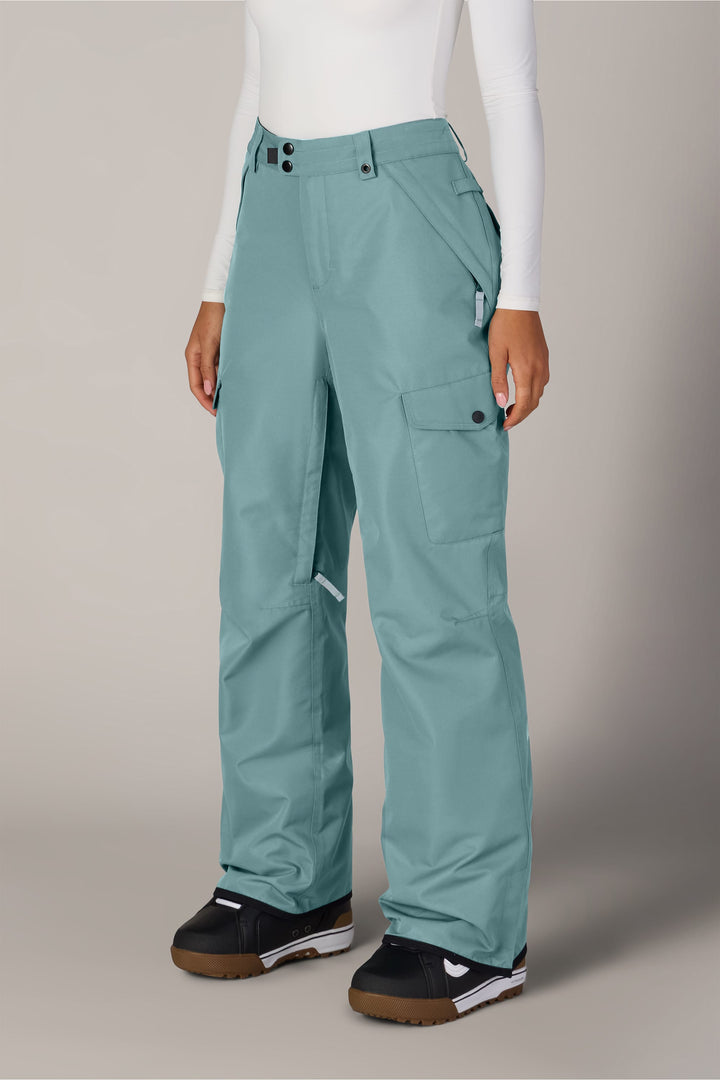 686 Women's Aura™ Insulated Cargo Pant — PALE FIRN