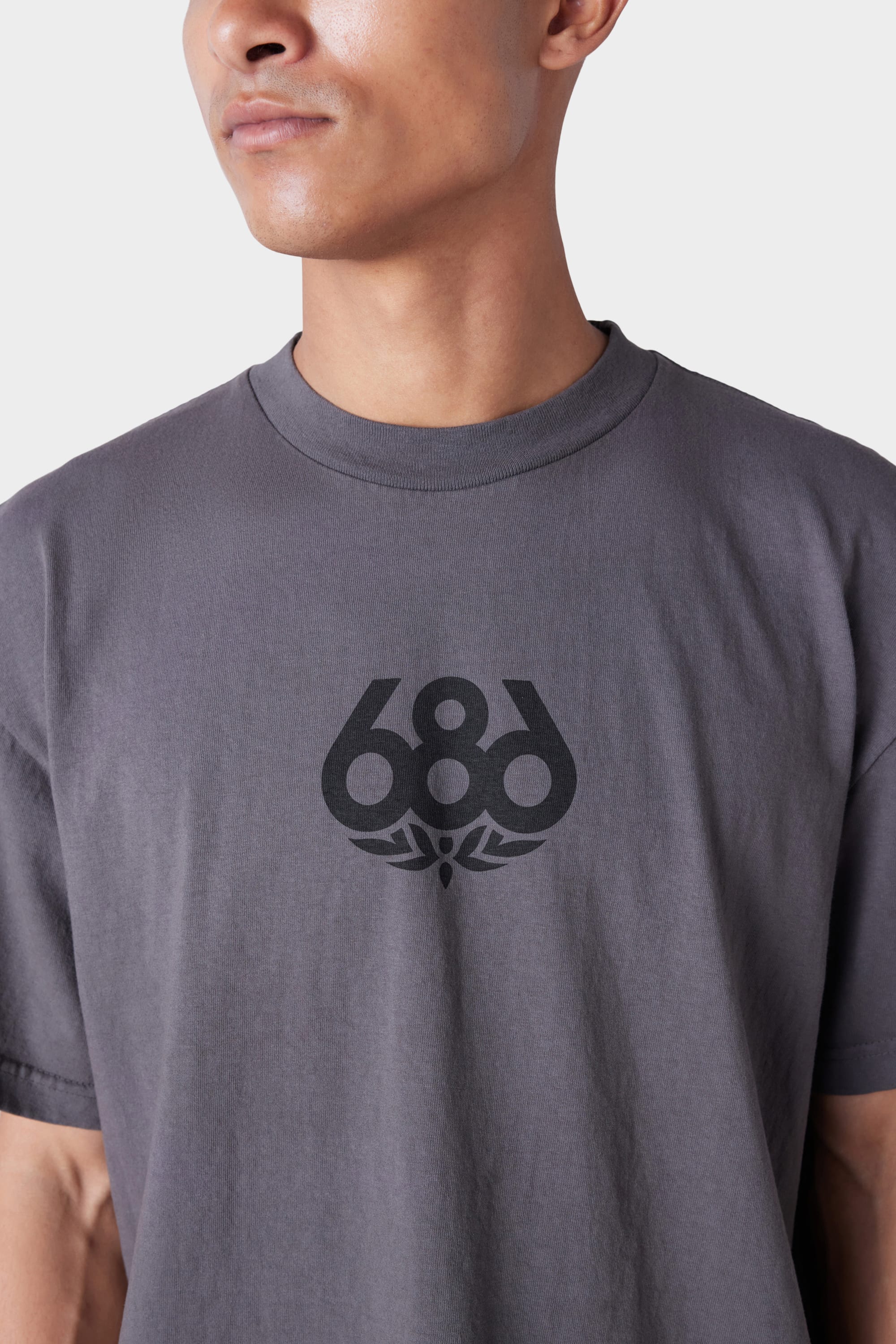 686 Men's Wreath Short Sleeve Tee – 686.com